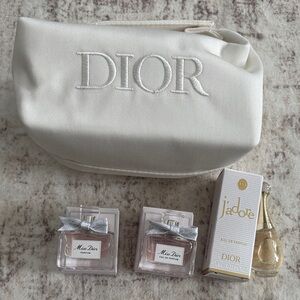Dior Fragrance samples with cosmetic pouch